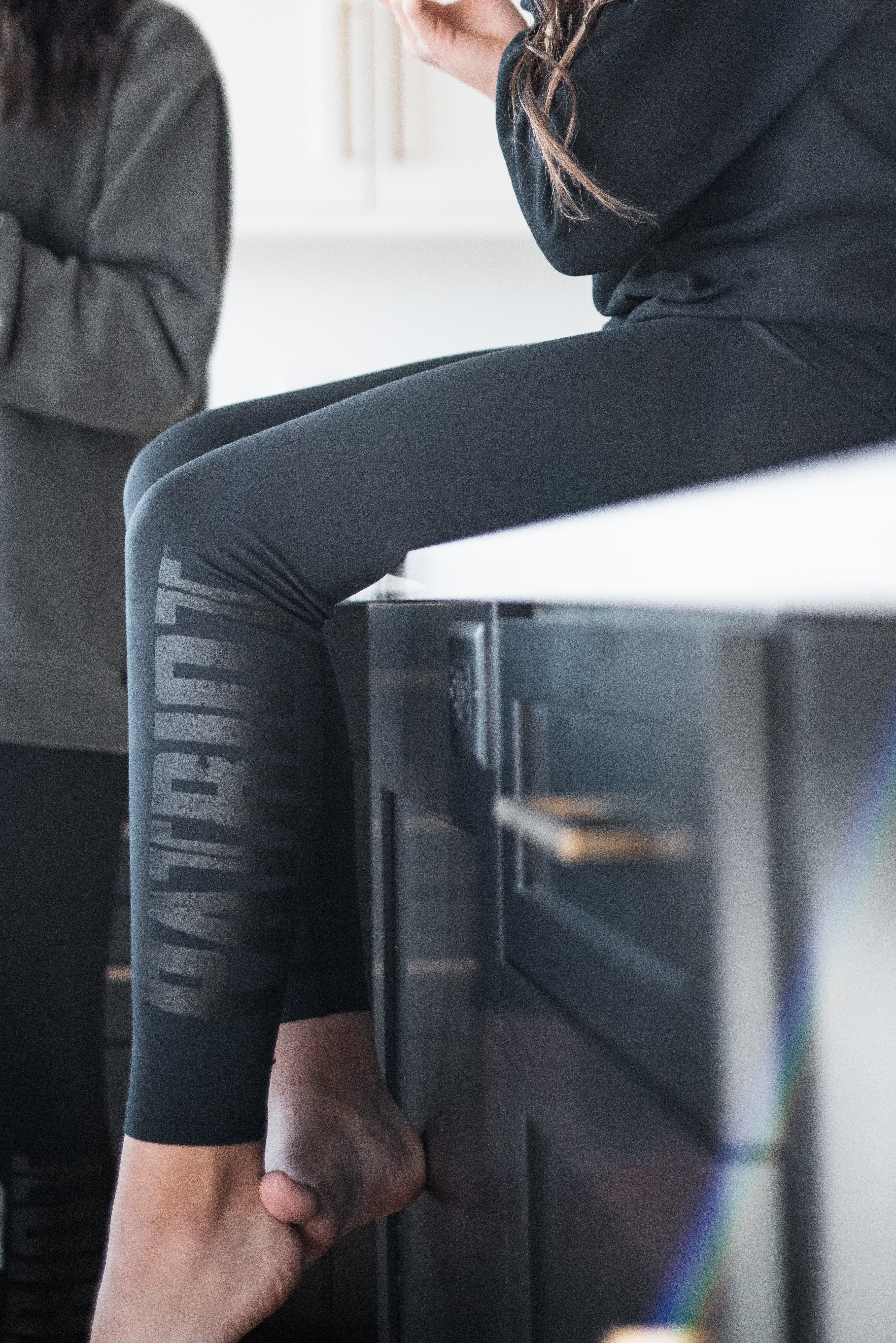 Strength - Crest Leggings